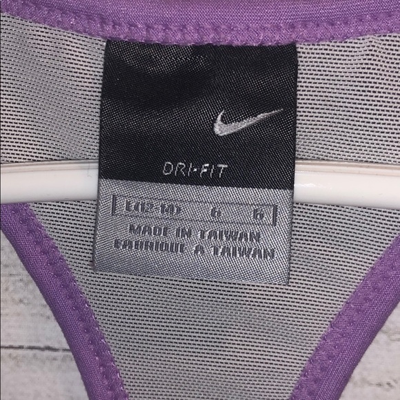 NIKE Tank - Picture 3 of 4